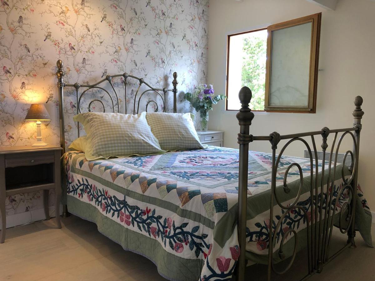 Bed and Breakfast Crazy Foxy Retreats Fox-Amphoux Экстерьер фото